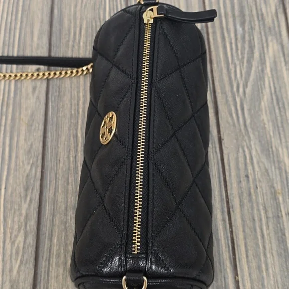 FLASH SALE🔥 NWOT TORY BURCH WILLA SHINE BARREL BAG - Picture 5 of 9